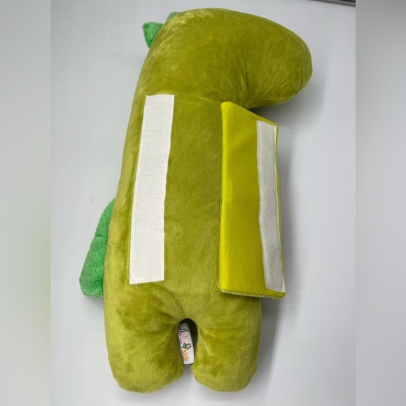 Attelia Kids Car Seat Belt Pillow Neck Support Pillow Road Trip Buddy NWT - Picture 3 of 7